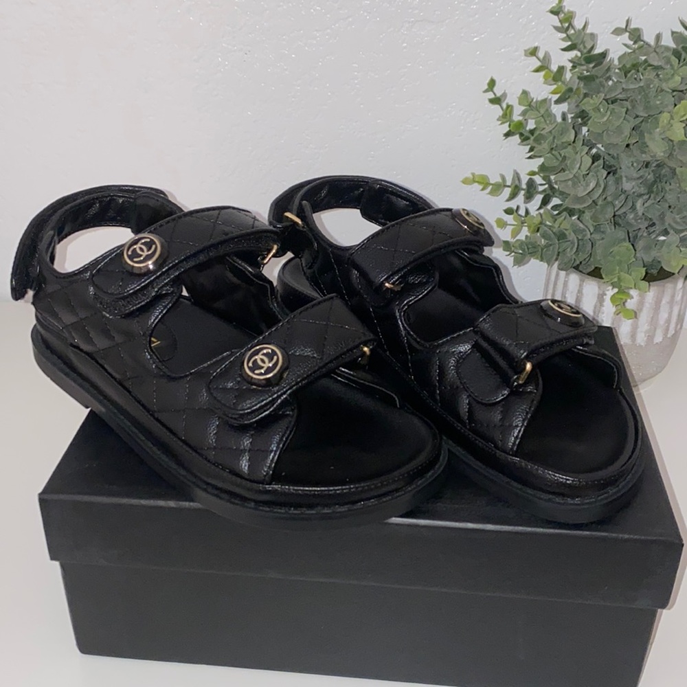 CHANEL sandals